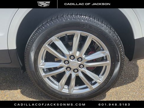 Certified 2023 Cadillac XT5 Sportv w/ Technology Package image 29