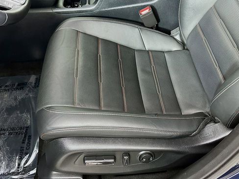 Used 2025 Honda CR-V Sport-L image 26