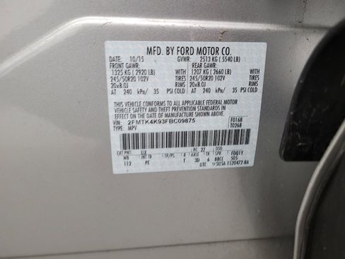 Used 2015 Ford Edge Titanium w/ Equipment Group 301A AWD/4WD image 33