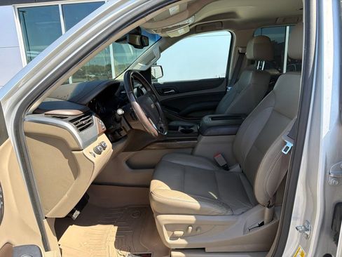 Used 2018 Chevrolet Tahoe LT AWD/4WD image 13