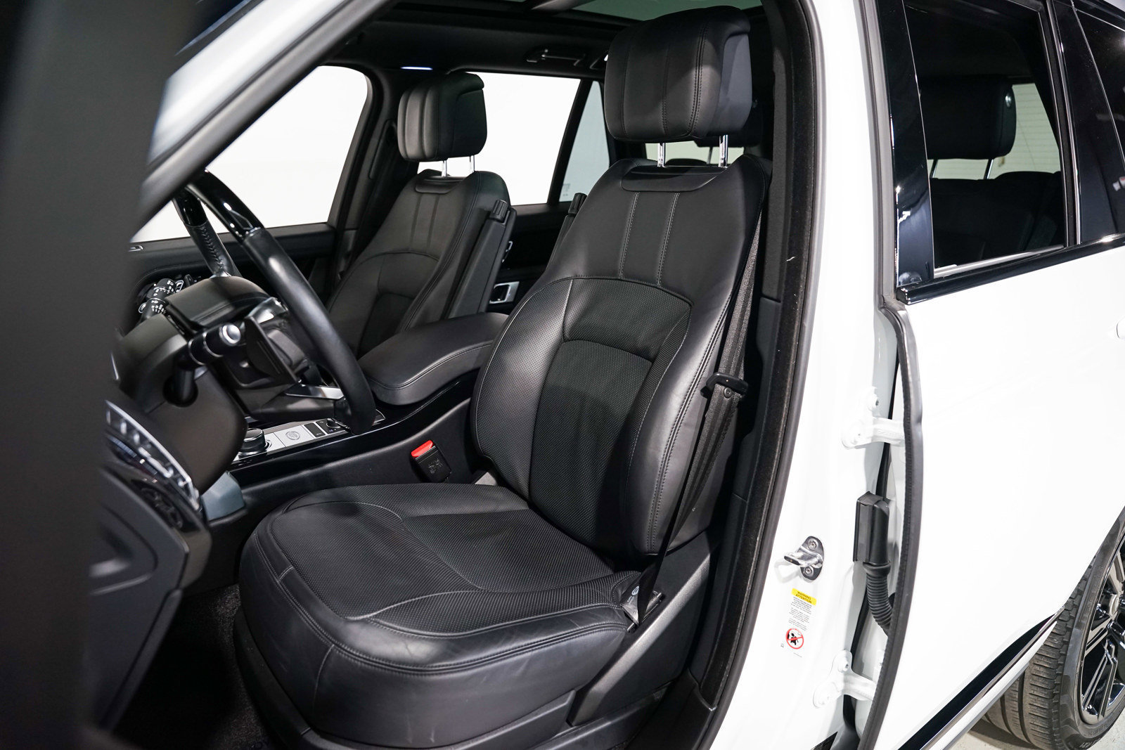 Used 2021 Land Rover Range Rover Westminster Edition AWD/4WD image 23