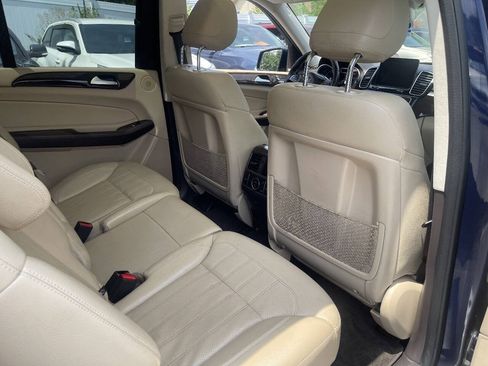 Used 2017 Mercedes-Benz GLS 450 4MATIC image 29