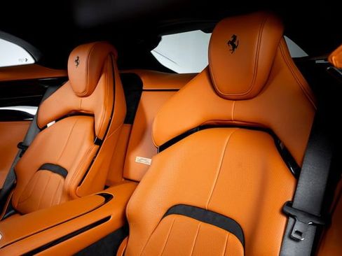 Certified 2025 Ferrari Purosangue AWD/4WD image 27