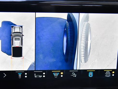 Used 2022 GMC Sierra 1500 AT4 w/ AT4 Premium Package image 27