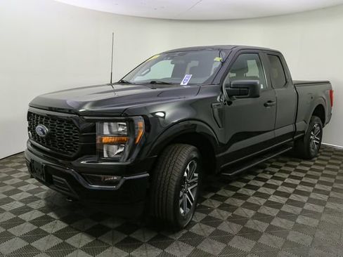 Used 2023 Ford F150 XL w/ STX Appearance Package image 5