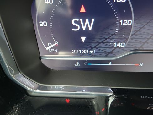 Used 2023 GMC Sierra 1500 Elevation image 29