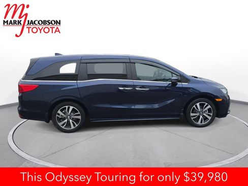 Used 2024 Honda Odyssey Touring image 7