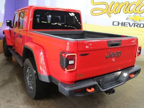 Used 2023 Jeep Gladiator Mojave w/ LED Lighting Group AWD/4WD image 5