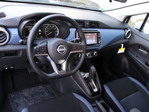 New 2025 Nissan Versa SV w/ Trunk Package image 4