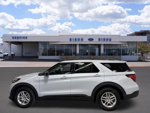 Certified 2026 Ford Explorer Active AWD/4WD image 6