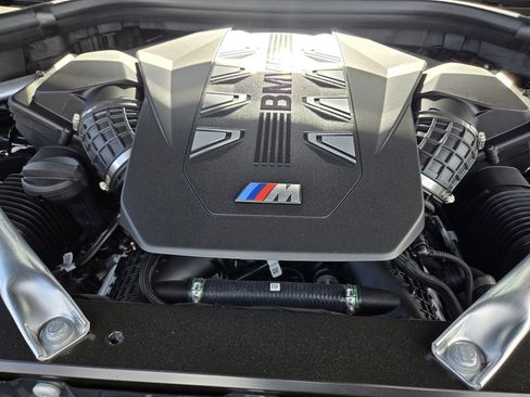 New 2026 BMW X5 M60i w/ Executive Package image 32