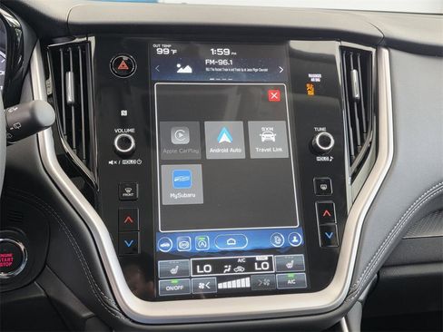 Used 2025 Subaru Outback Premium image 17