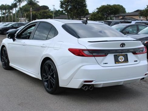 Used 2026 Toyota Camry XSE w/ Premium Plus Package FWD image 3