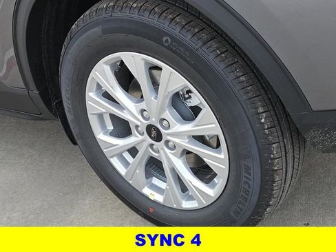 New 2026 Ford Escape Active image 9