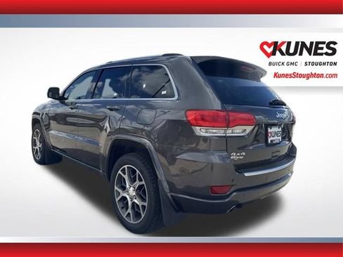 Used 2018 Jeep Grand Cherokee Limited AWD/4WD image 7