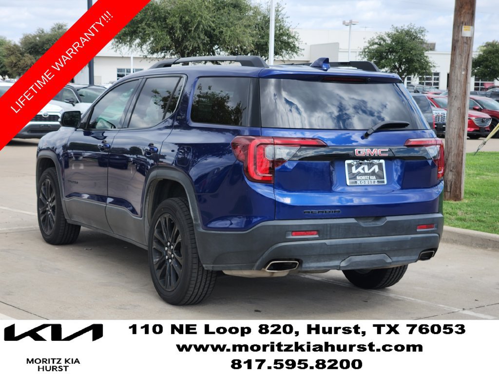 Used 2023 GMC Acadia SLT w/ Elevation Edition FWD image 3