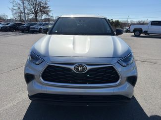Used 2022 Toyota Highlander L video 2