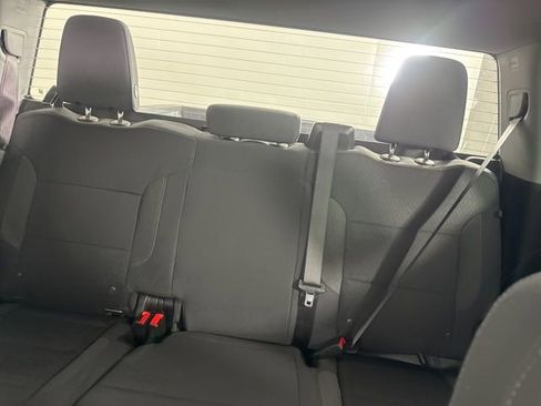 Used 2026 Chevrolet Silverado 1500 LT image 34