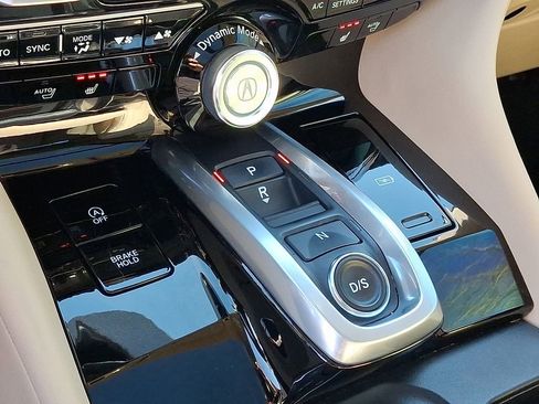 Used 2023 Acura MDX Technology image 16