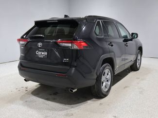 Used 2025 Toyota RAV4 XLE video 2