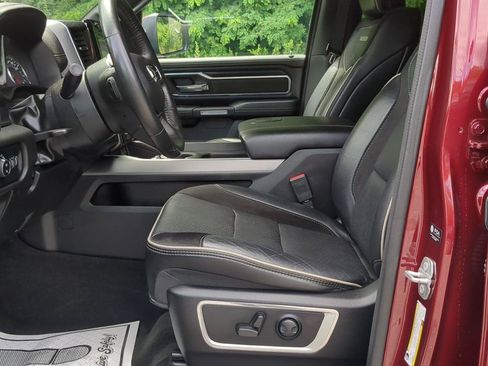 Used 2023 RAM 1500 Laramie AWD/4WD image 10