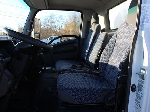 New 2024 Chevrolet Low Cab Forward image 16