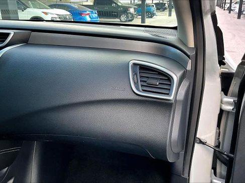 Certified 2023 Nissan Murano SV image 18