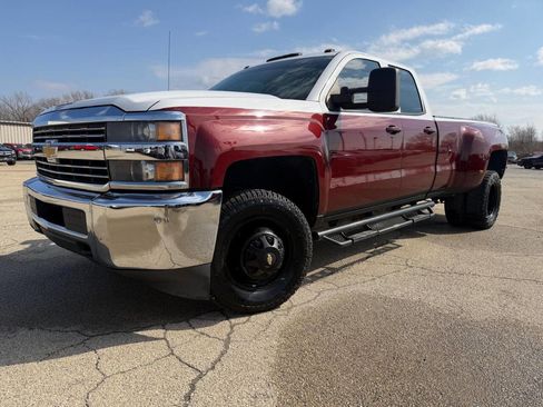 Used 2015 Chevrolet Silverado 3500 W/T image 1