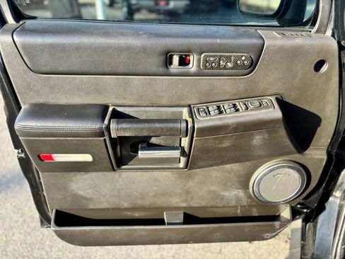 Used 2007 HUMMER H2 image 15