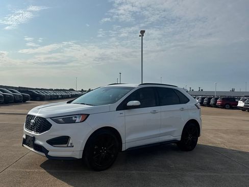 Used 2020 Ford Edge ST-Line FWD image 10