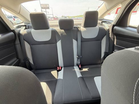 Used 2014 Ford Focus SE w/ SE Sport Package FWD image 10