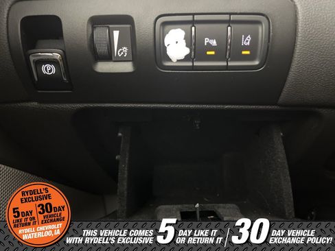 Used 2014 Chevrolet Impala LT Eco w/ Navigation Package image 29