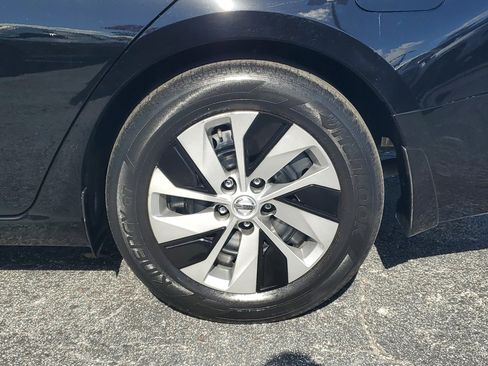 Certified 2020 Nissan Altima 2.5 S image 8