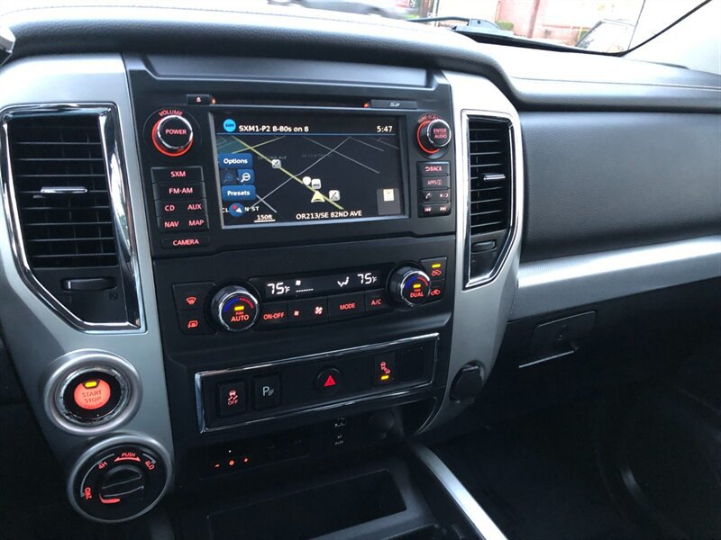 Used 2017 Nissan Titan PRO-4X AWD/4WD image 13