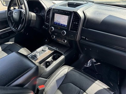 Used 2021 Ford Expedition Limited image 25