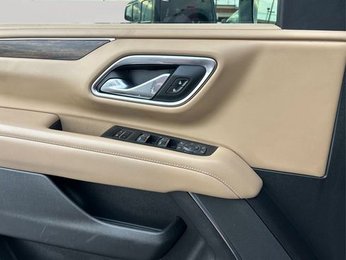 Used 2021 Chevrolet Tahoe Premier image 17