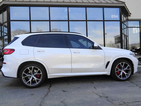 Used 2022 BMW X5 xDrive40i image 4