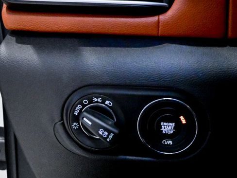 Used 2022 Maserati Levante GT image 43