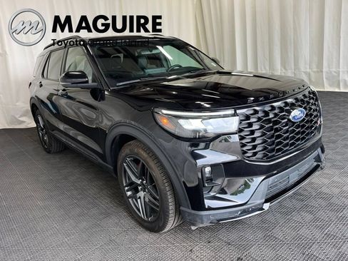 Used 2025 Ford Explorer ST AWD/4WD image 33