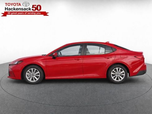 Used 2026 Toyota Camry LE FWD image 6