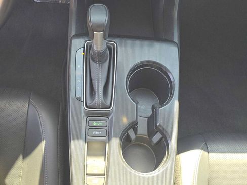 Used 2024 Honda Civic EX-L image 29