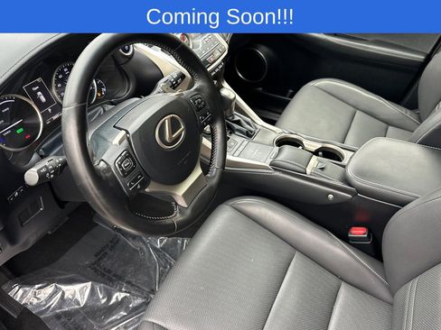 Used 2018 Lexus NX 300h AWD w/ Premium Package image 10