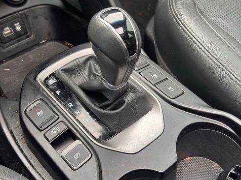 Used 2018 Hyundai Santa Fe Sport w/ 2.0T Ultimate Tech Package 05 image 38