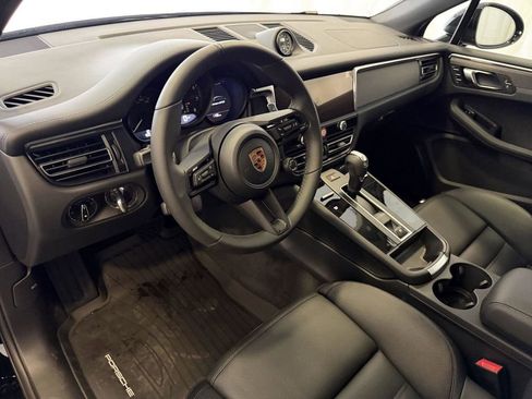 New 2026 Porsche Macan GTS AWD/4WD image 4