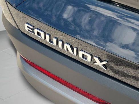 New 2027 Chevrolet Equinox LT FWD image 32