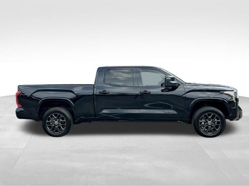 Used 2024 Toyota Tundra Platinum image 4