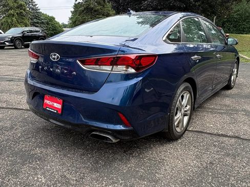 Used 2019 Hyundai Sonata SEL w/ Tech Package 02 FWD image 9