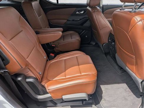 Used 2018 Chevrolet Traverse High Country AWD/4WD image 29