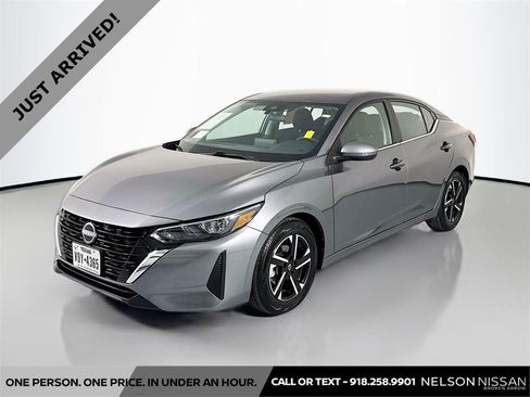 Certified 2024 Nissan Sentra SV image 1