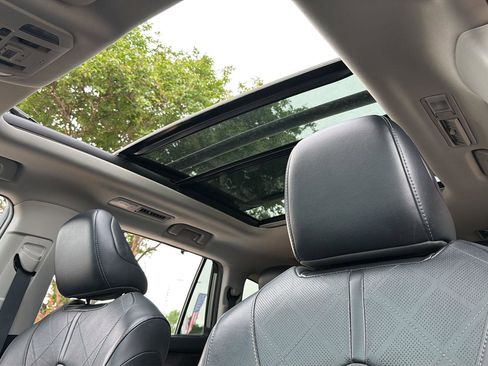 Used 2022 Toyota Highlander Platinum image 20